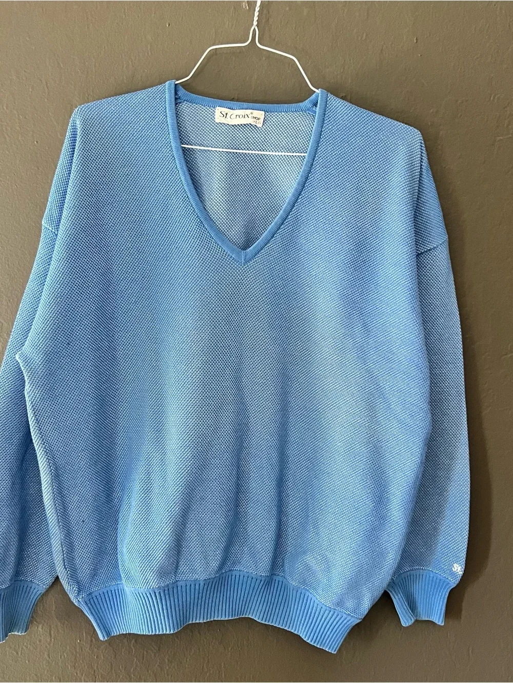 St. Croix Men's Sky Blue V-Neck Sweater